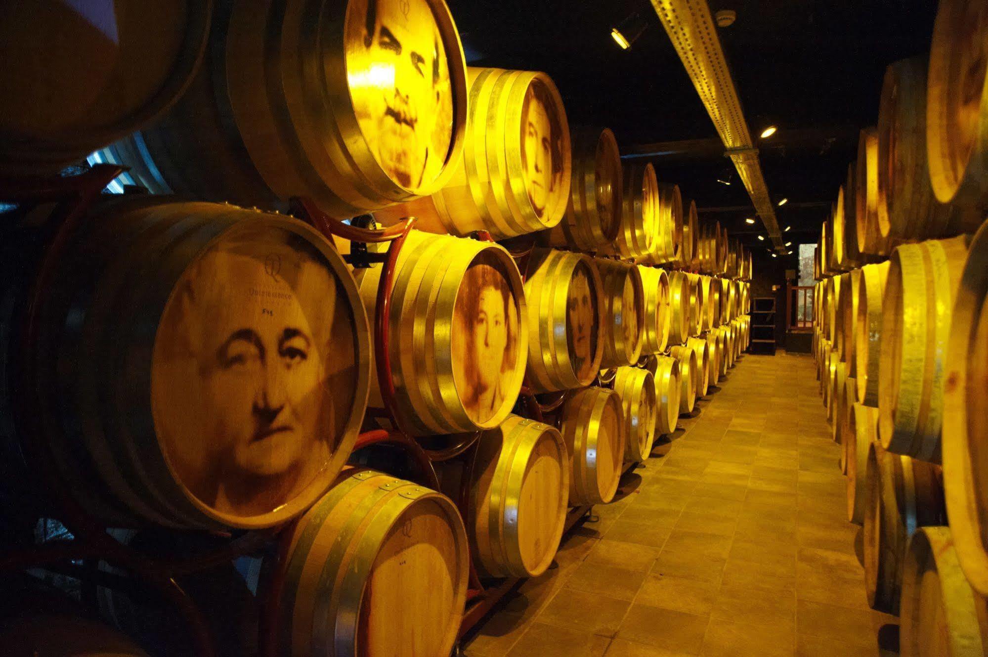 Katogi Averoff Hotel & Winery メツォヴォ エクステリア 写真